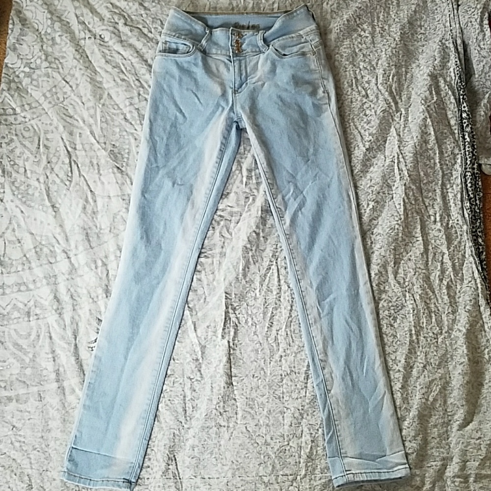 Size 7/8 high waisted skinny jeans